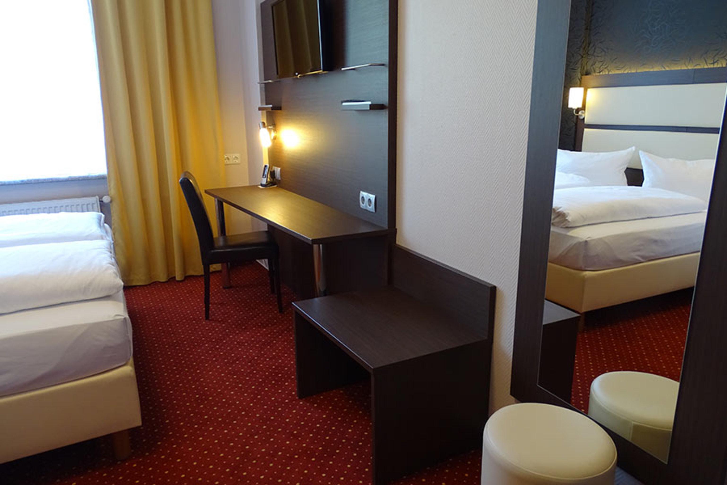 Plaza Inn Hamburg Moorfleet Екстериор снимка