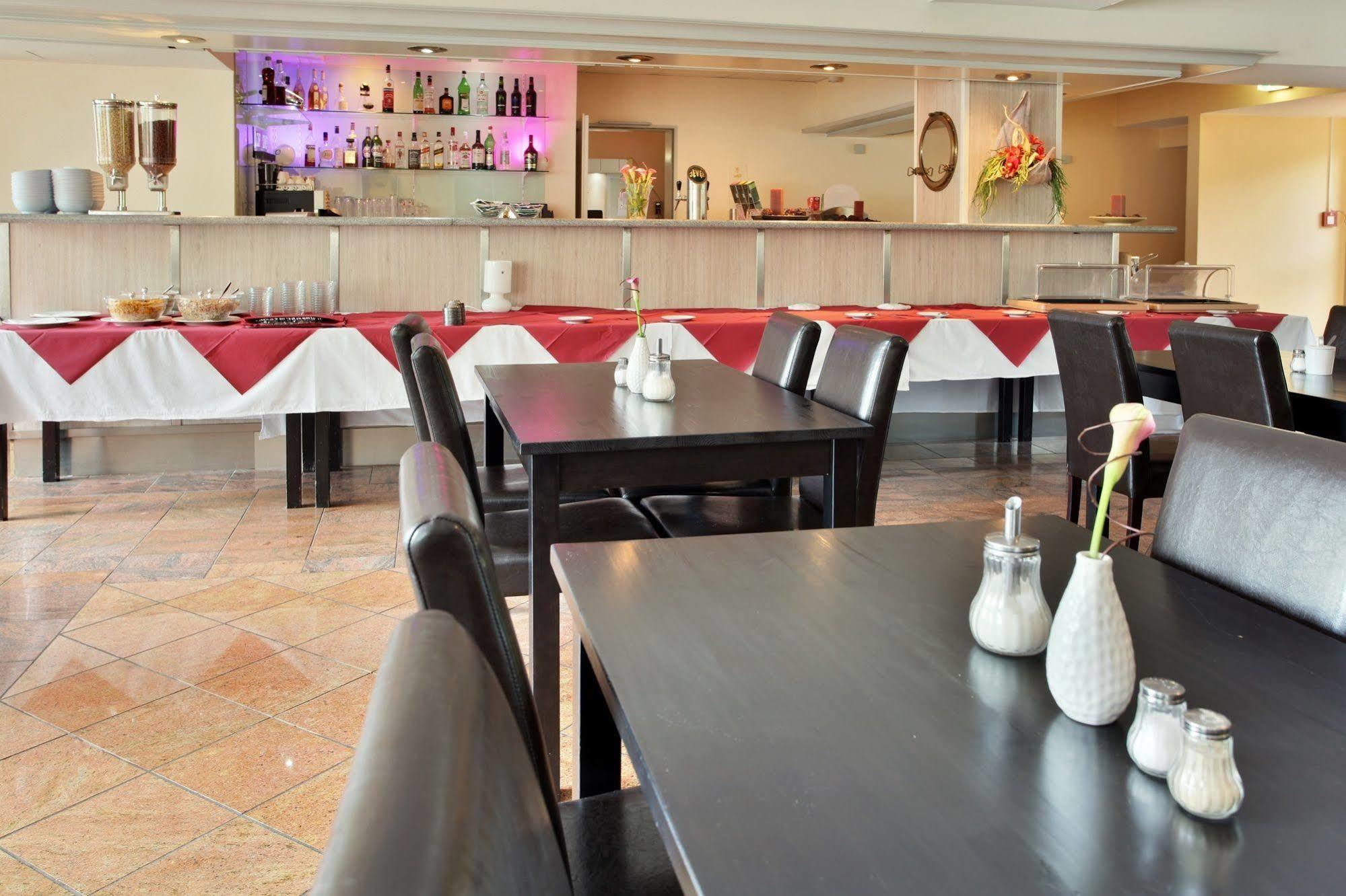 Plaza Inn Hamburg Moorfleet Екстериор снимка