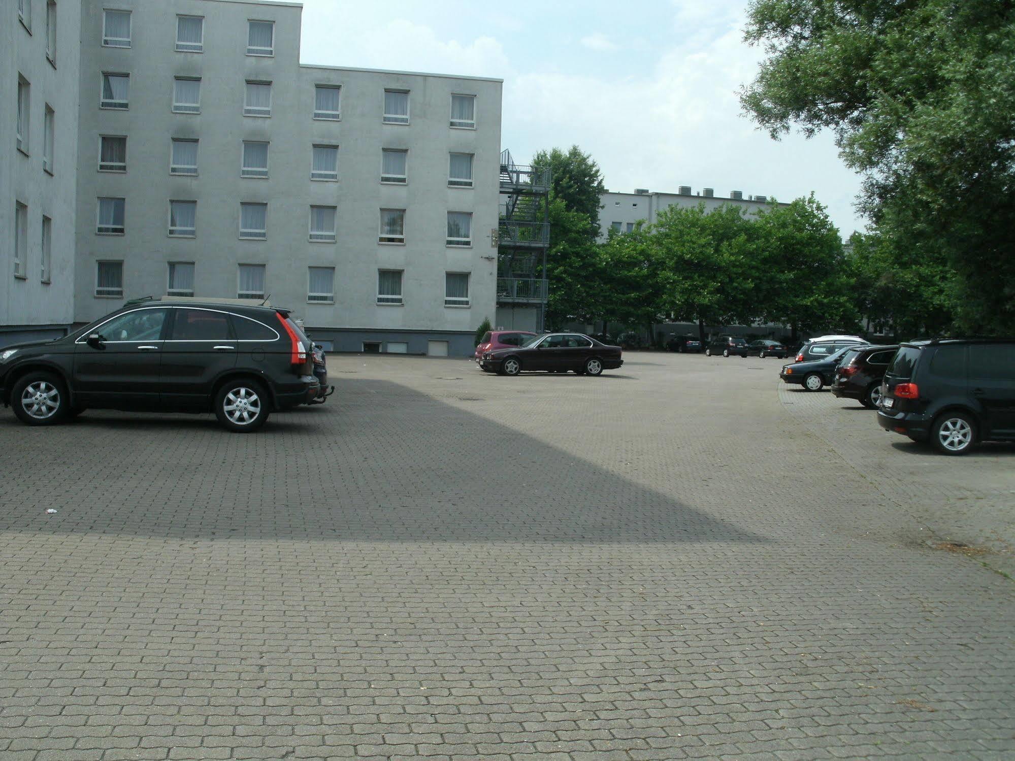 Plaza Inn Hamburg Moorfleet Екстериор снимка